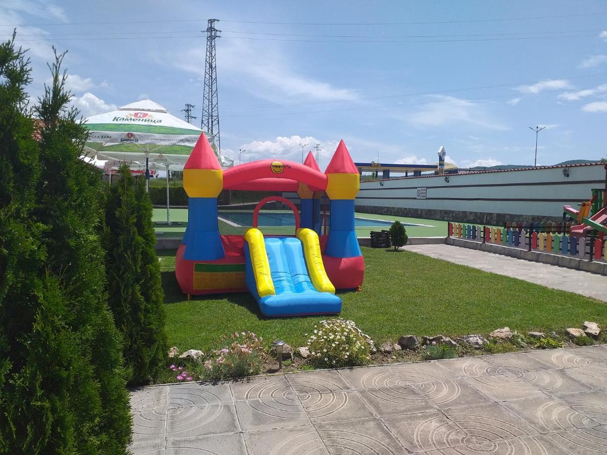 Maribel Spa Hotel Koprilova 外观 照片
