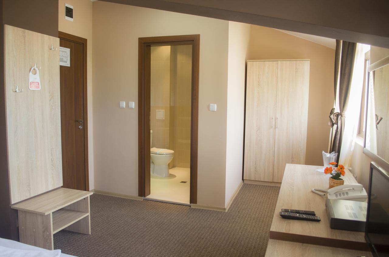 Maribel Spa Hotel Koprilova 外观 照片