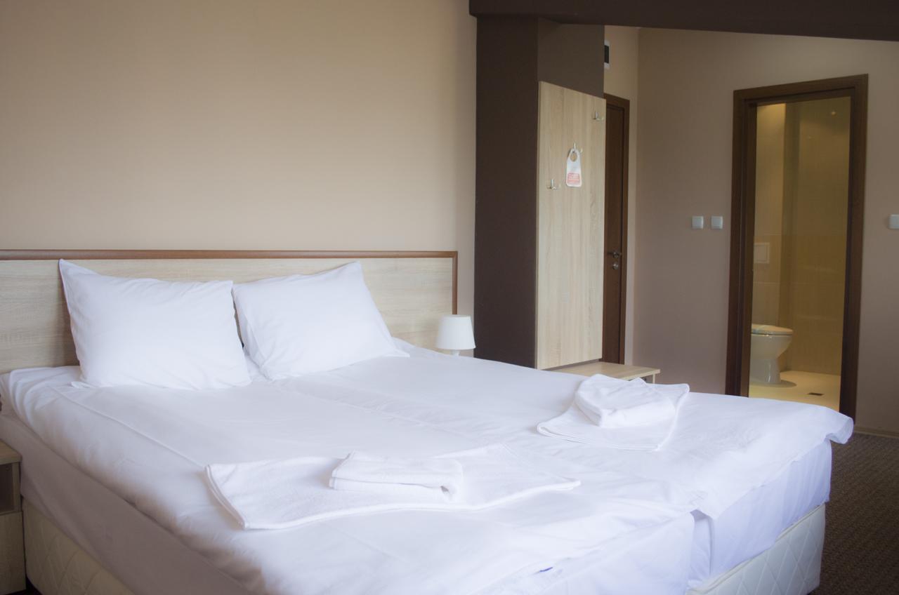 Maribel Spa Hotel Koprilova 外观 照片